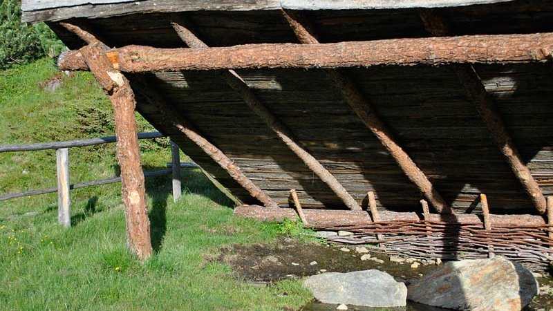 Prehistoric camp of hunters in the Rofen valley ©E. Feldner - NATURPARK ÖTZTAL