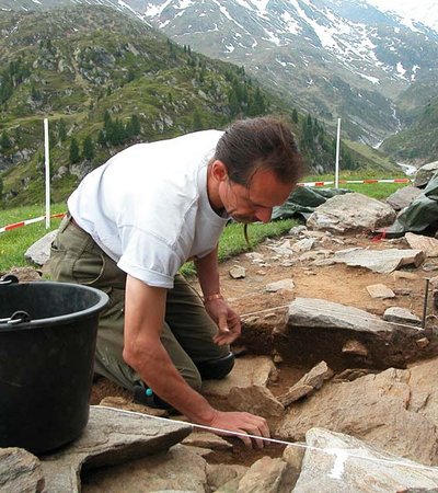 Beilstein Obergrugl - Grabung - NATURPARK ÖTZTAL