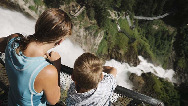 Stuibenfall waterfall ©E. Holzknecht - Ötztal Tourismus