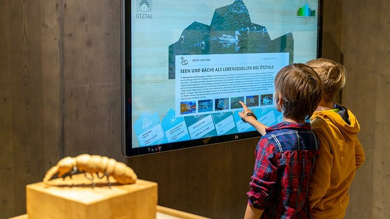 Schulangebot Besuch im Naturpark Haus ©Marcel Schock